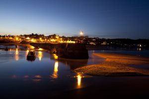 saundersfoot harbour march 30 2011 sm.jpg